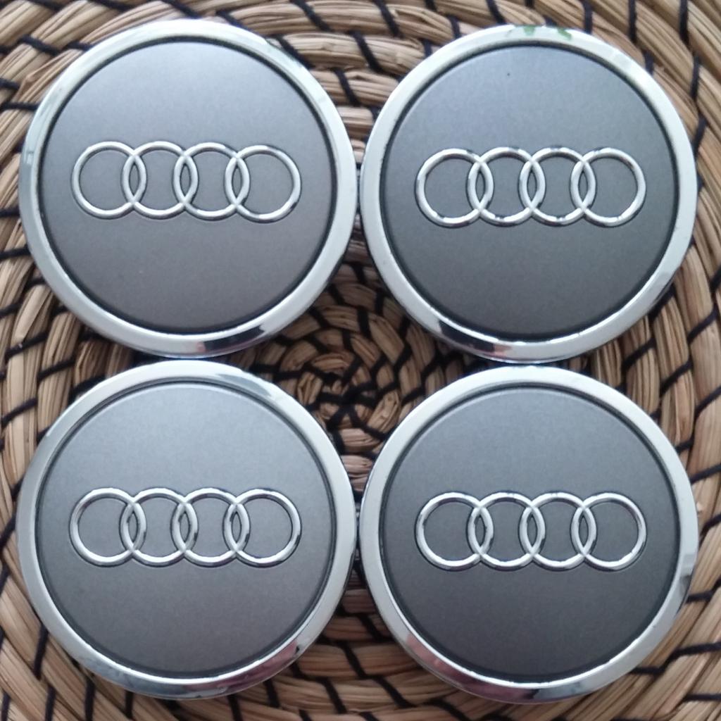 Audi center cap set.jpg
